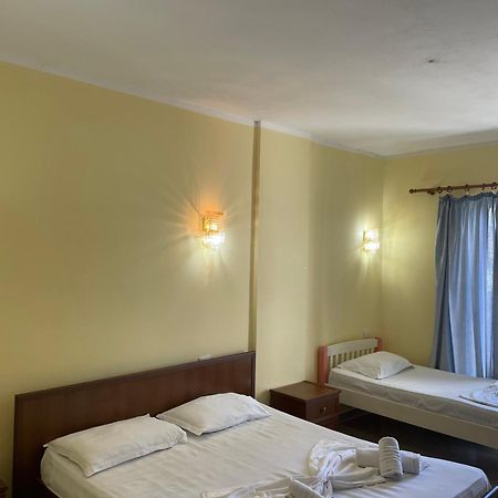 Sanremo Hotel Restorant Shkallnur Ngoại thất bức ảnh