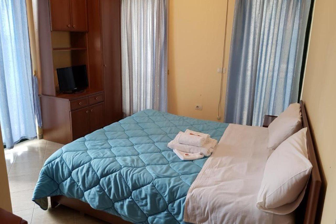 Sanremo Hotel Restorant Shkallnur Ngoại thất bức ảnh