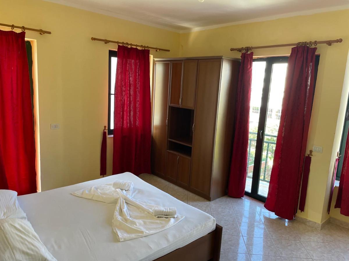 Sanremo Hotel Restorant Shkallnur Ngoại thất bức ảnh