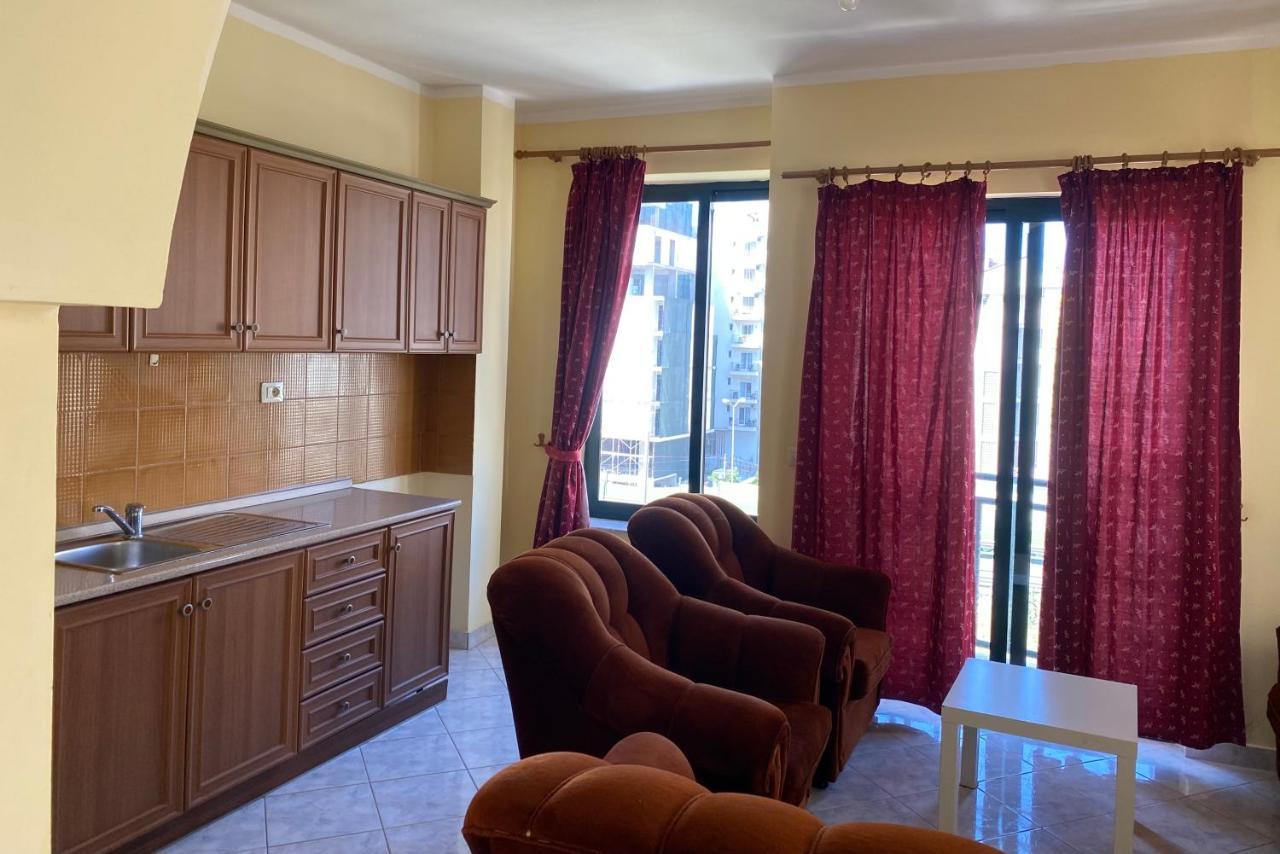 Sanremo Hotel Restorant Shkallnur Ngoại thất bức ảnh