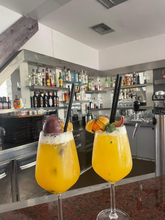 Sanremo Hotel Restorant Shkallnur Ngoại thất bức ảnh
