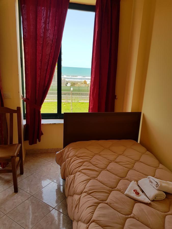 Sanremo Hotel Restorant Shkallnur Ngoại thất bức ảnh